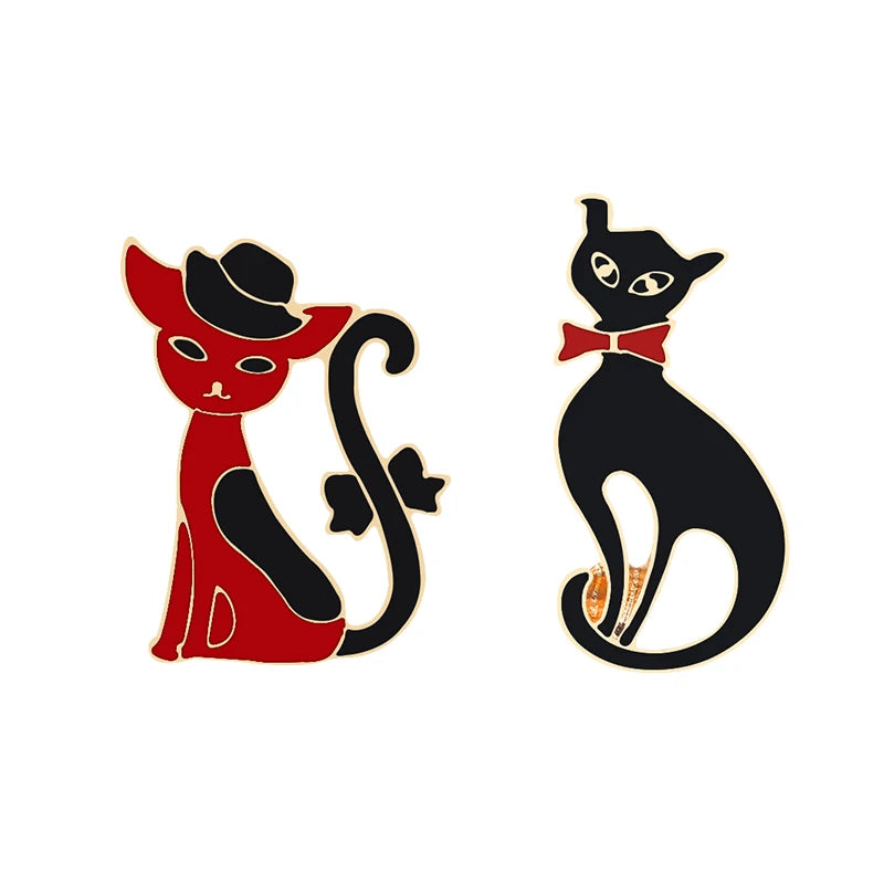 2PCS Cute Cat Pins – Friendship Black & White Kitten Brooches
