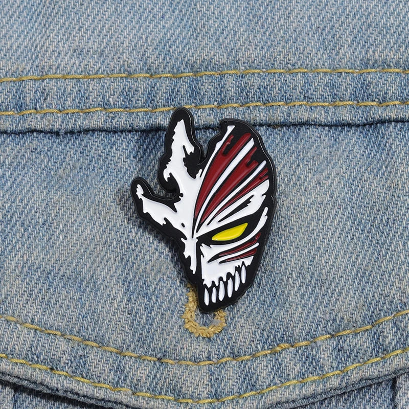 Bleach Anime Enamel Pins – Ichigo & Toshiro Mask Brooches