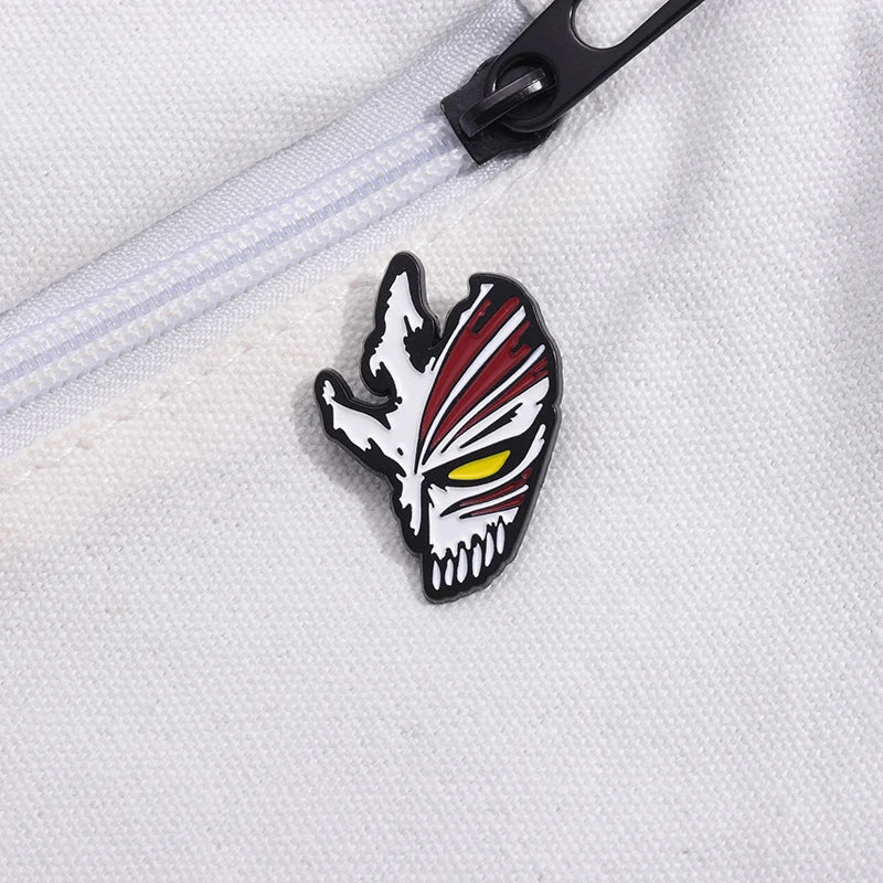 Bleach Anime Enamel Pins – Ichigo & Toshiro Mask Brooches