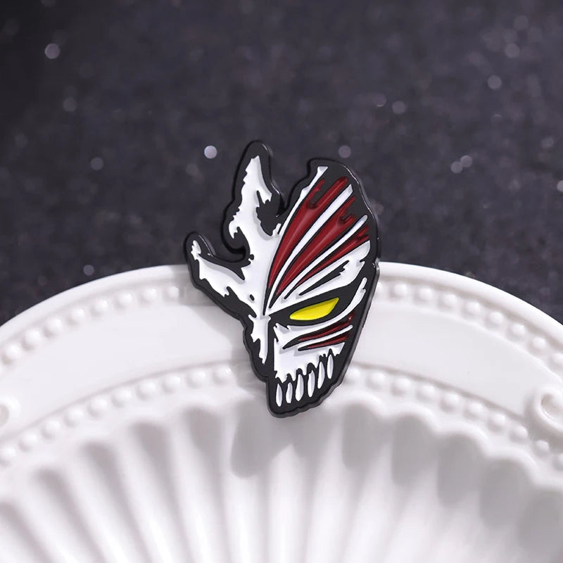 Bleach Anime Enamel Pins – Ichigo & Toshiro Mask Brooches
