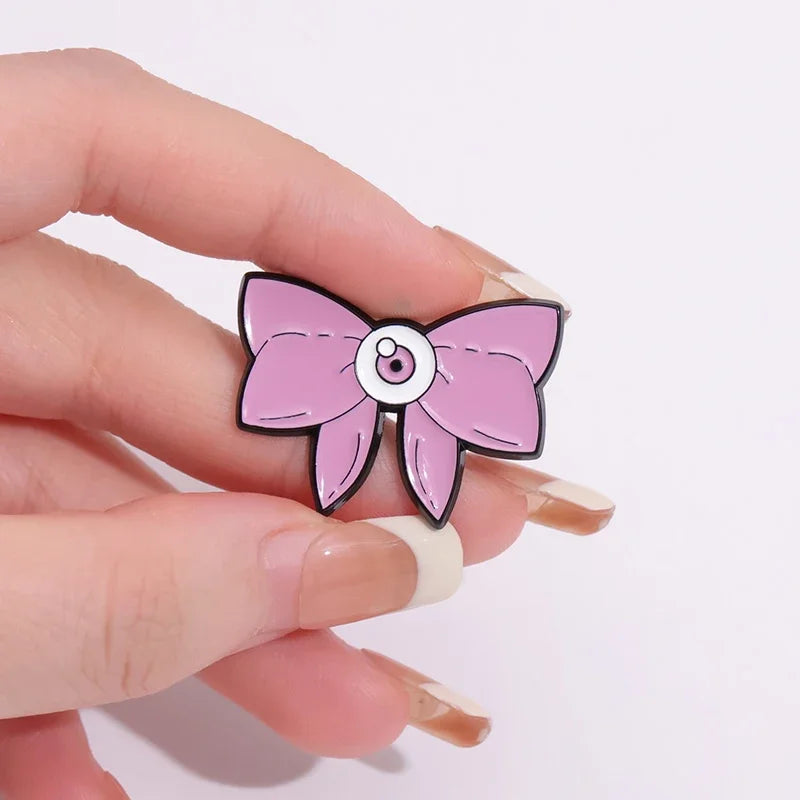 Pink Punk Eyes Enamel Pin – Magic Potion & Love Eye Brooch for Jackets & Bags