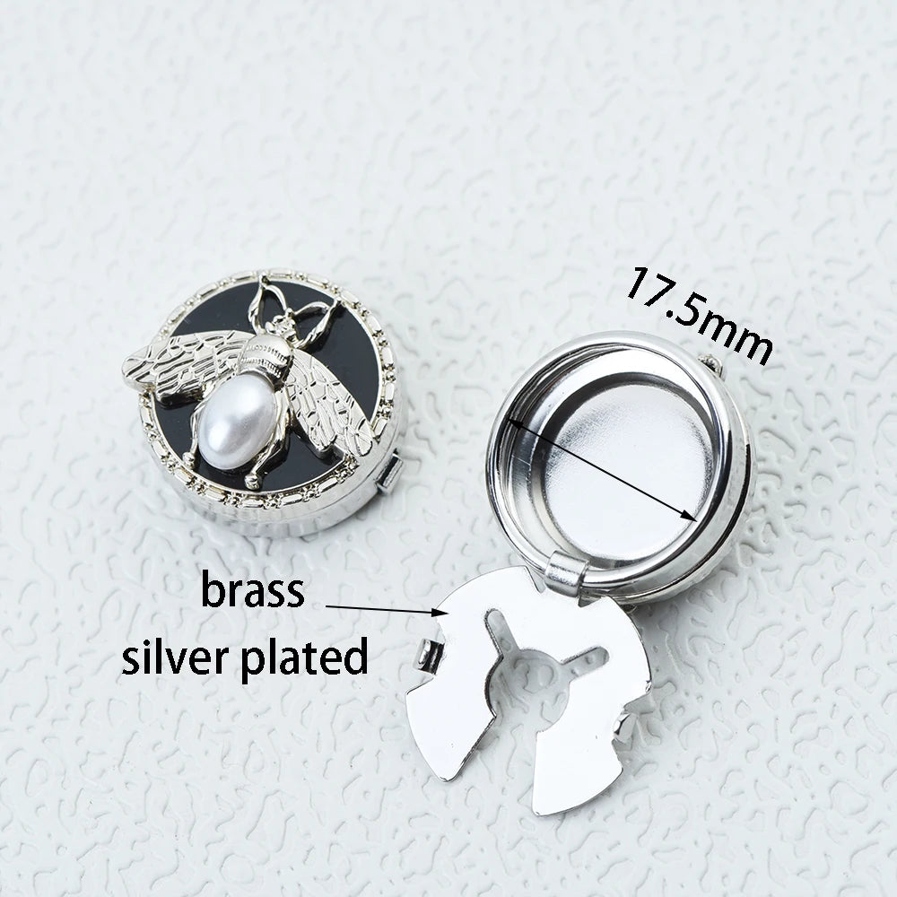 2PCS Pearl Bee Button Covers – Elegant Round Cufflink Style Shirt & Dress Accessories