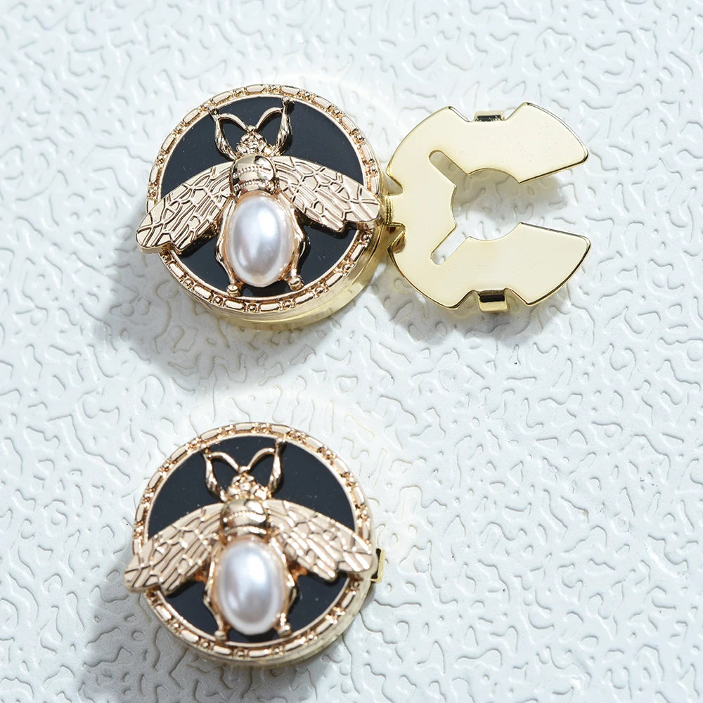 2PCS Pearl Bee Button Covers – Elegant Round Cufflink Style Shirt & Dress Accessories