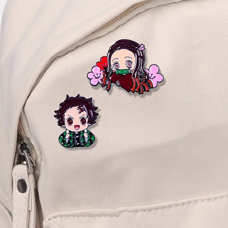 5PCS Demon Slayer Pins – Adorable Chibi Character Brooch Set for Backpacks & Clothes