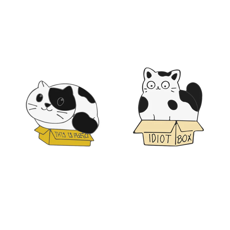 2PCS Cute Cat Pins – Friendship Black & White Kitten Brooches