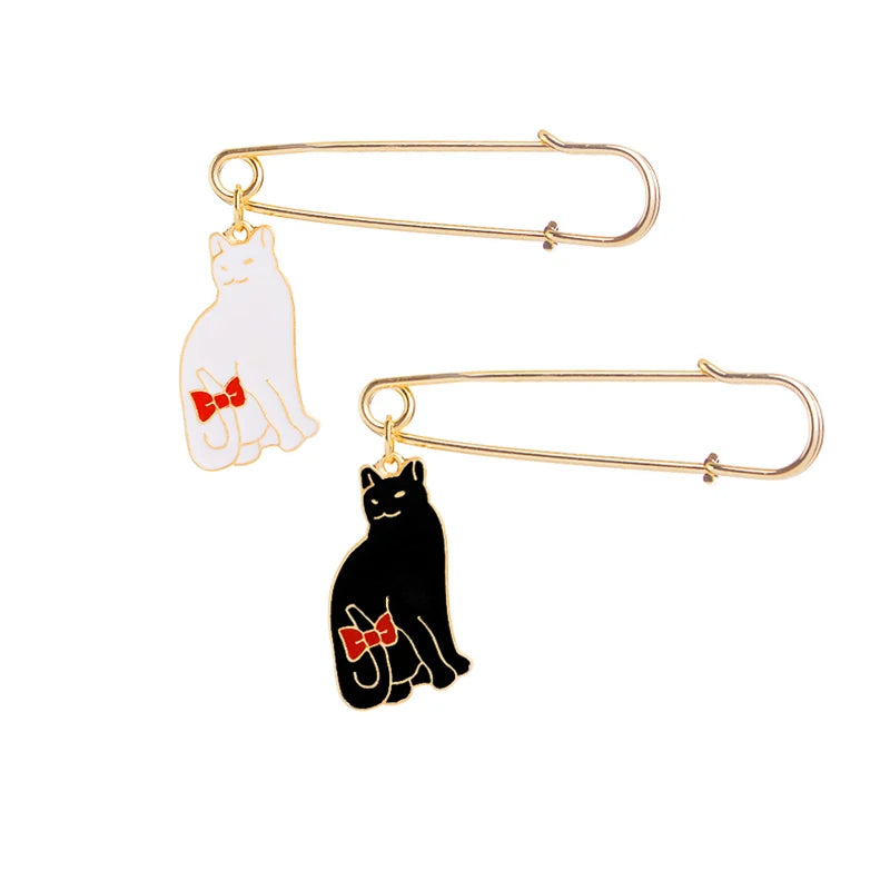 2PCS Cute Cat Pins – Friendship Black & White Kitten Brooches