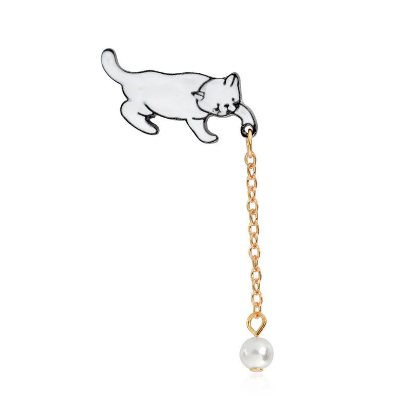 Small Cat Enamel Brooch – Cute Backpack & Collar Pin