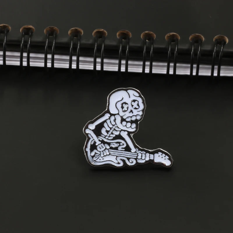 Skull Rose Coffin Enamel Pin – Punk Brooch Badge for Jackets & Accessories