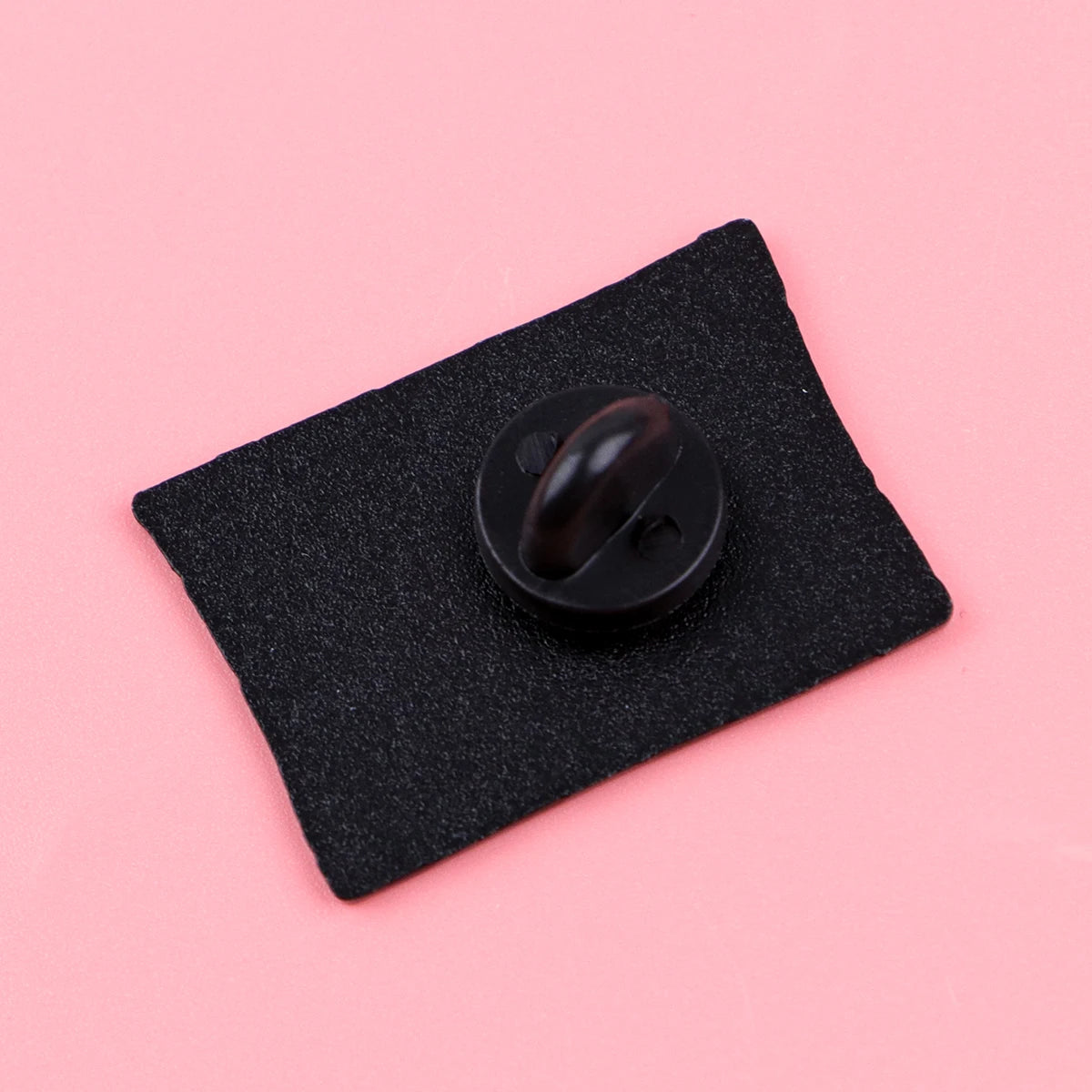 Skeleton Art Enamel Pin – Cartoon Skull Brooch