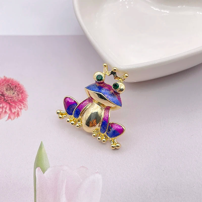 Flying Bird Brooch Pin