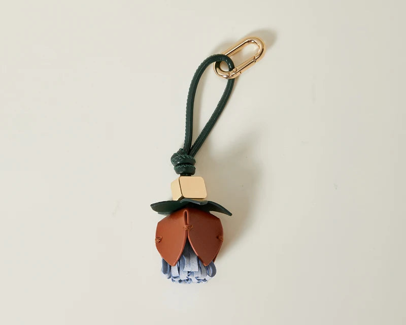 High-Grade Leather Flower Ball Tassel – Bag & Car Pendant