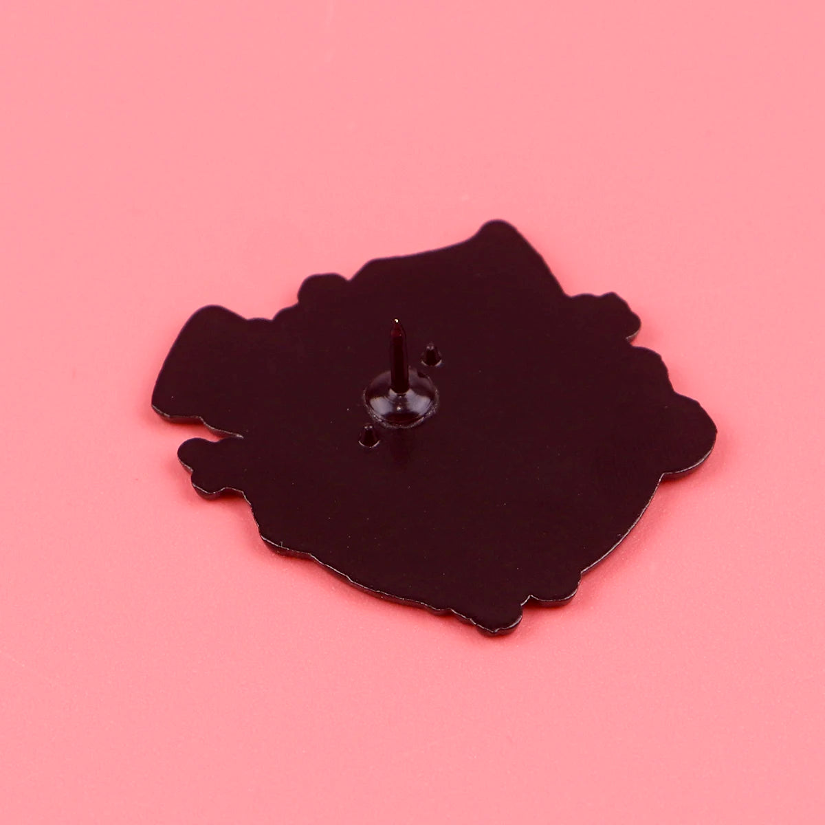 Cute Black Cat Enamel Pin – Witchy Halloween Brooch