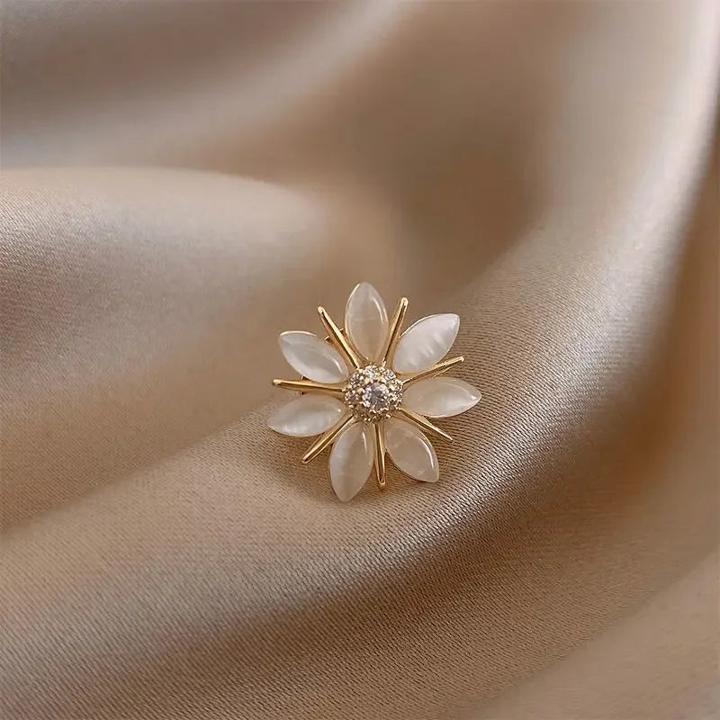 Floral & Ribbon Brooch Collection