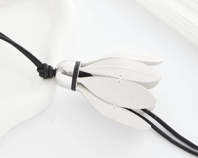 White Badminton Keychain – Luxury Bag Accessory