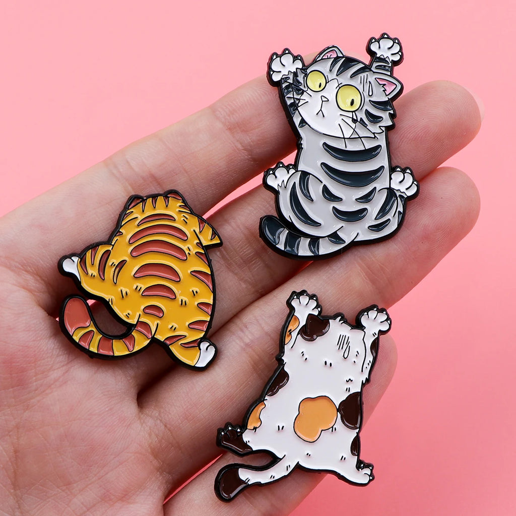 Kawaii Cat Enamel Pin – Cute Animal Brooch