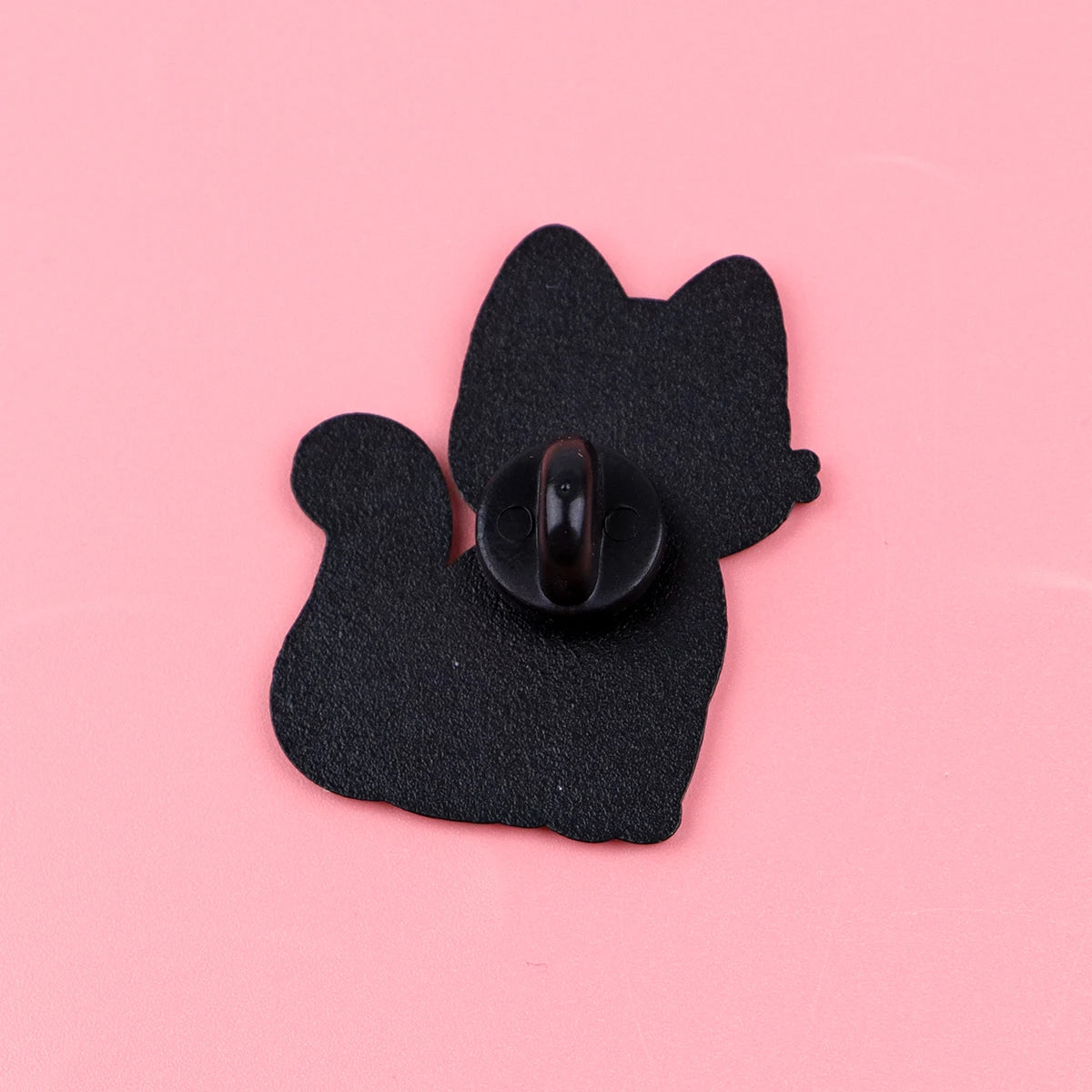 Cat Lover Enamel Pin – Fun Gift Jewelry