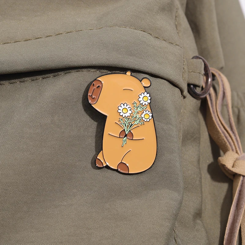 Capybara Love Enamel Pin – Cute Couple Brooch