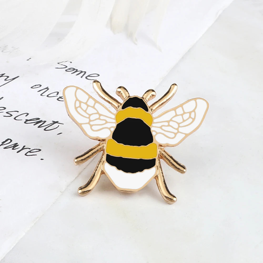 Cute Honey Bee Enamel Pin – Cartoon Insect Brooch