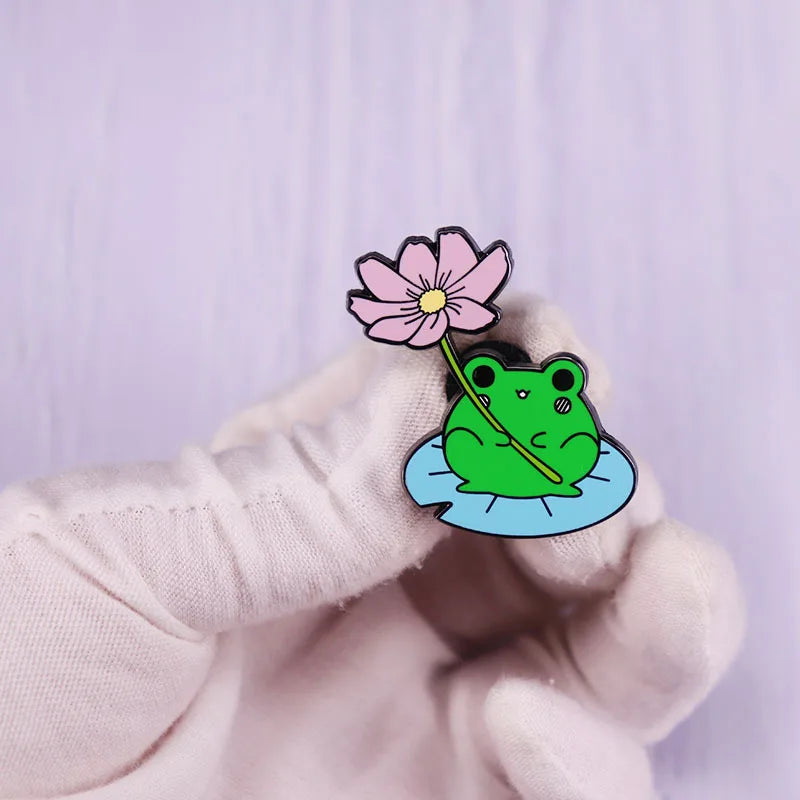 Cats in Plants Enamel Pin – Cute Black Cat Potted Plant Brooch Gift