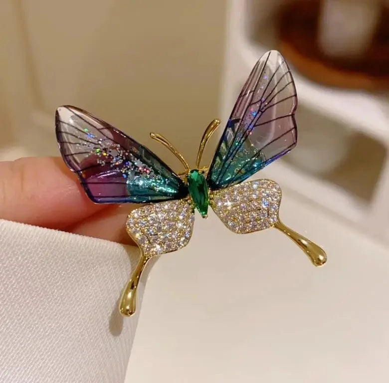 Exquisite Green Crystal Butterfly Brooch – Elegant Jewelry Gift for Women & Girls