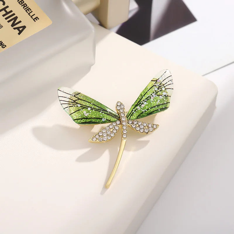 Vintage Dragonfly Brooch – Elegant Insect Pin for Women