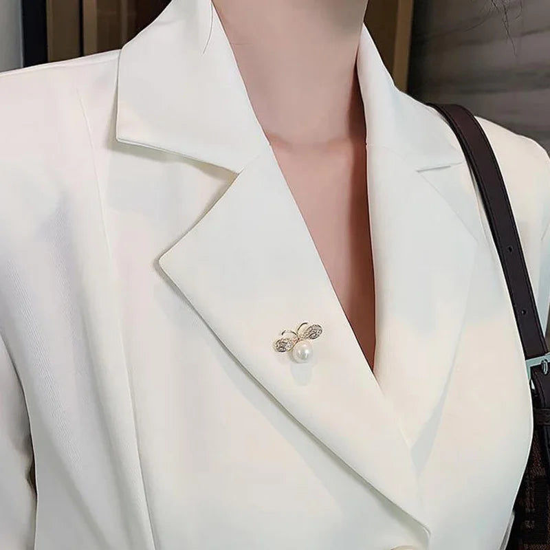 Floral & Ribbon Brooch Collection