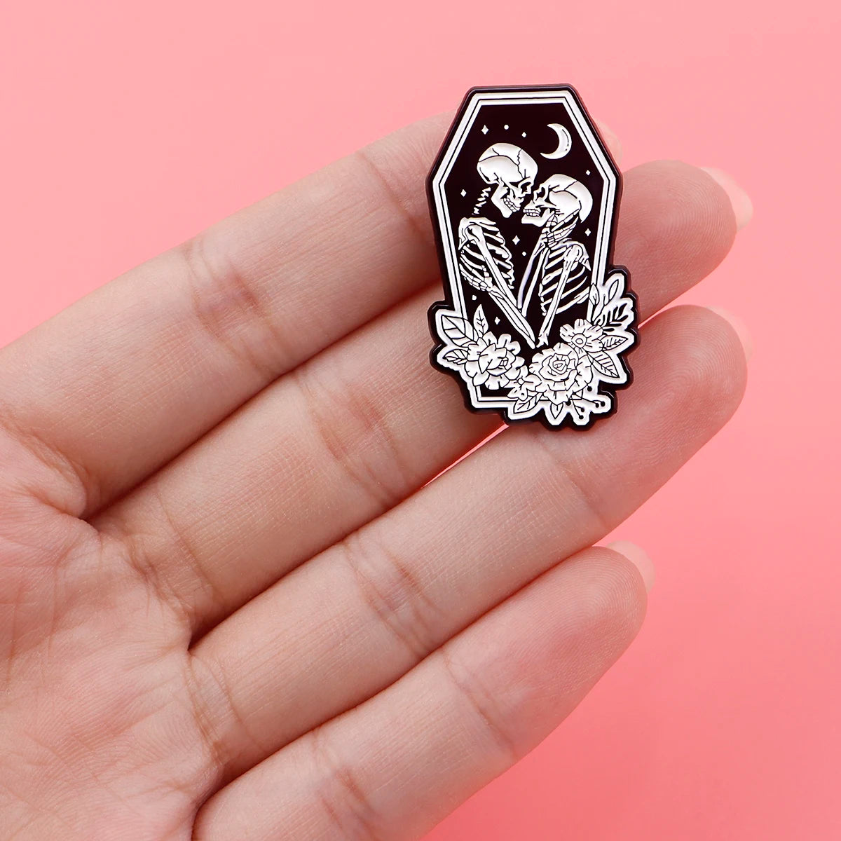 Spooky Skeleton Pin – Halloween Love Brooch, Punk Jewelry Gift