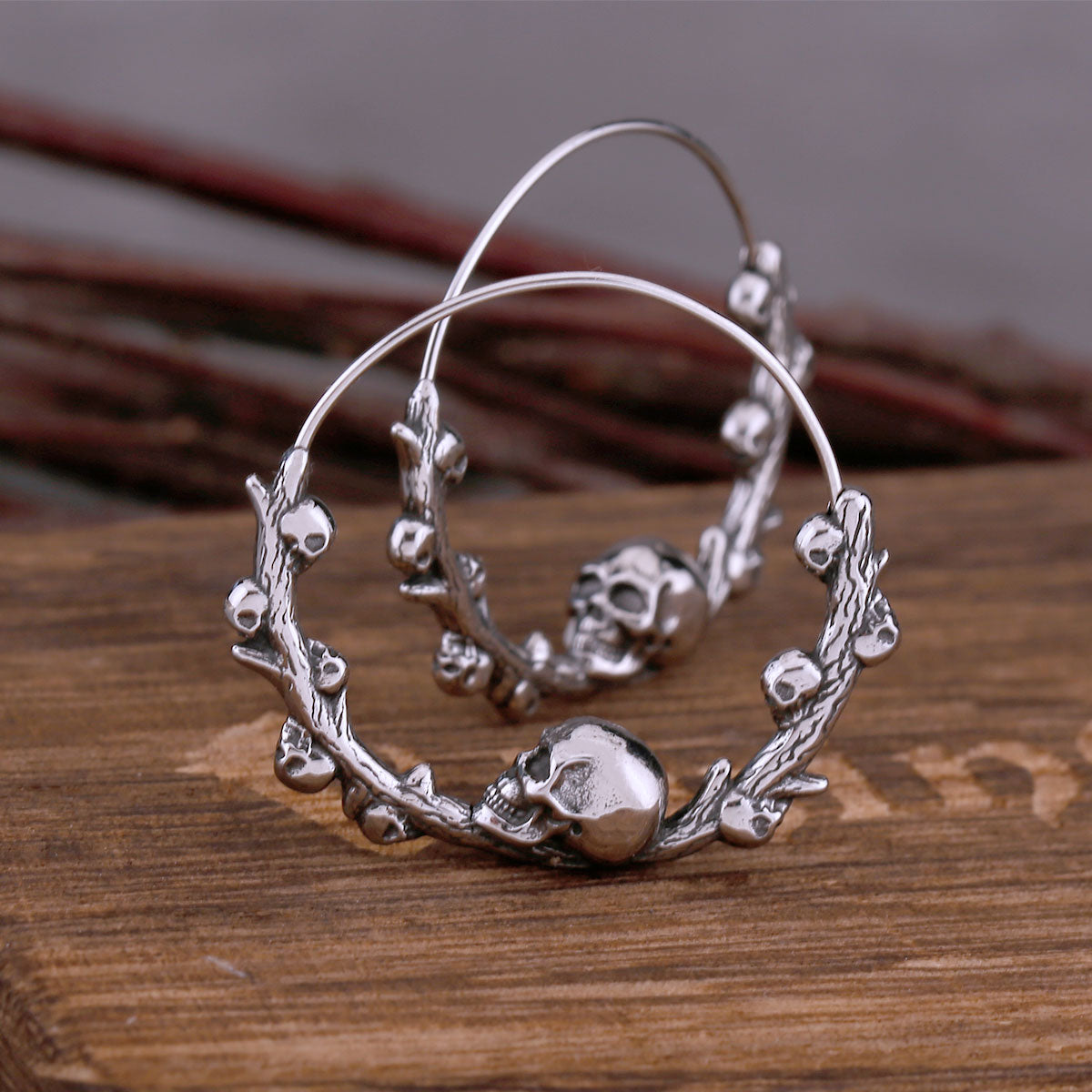 Gothic Skull Hoop Earrings – Vintage Punk Stainless Steel Hip Hop Jewelry Gift