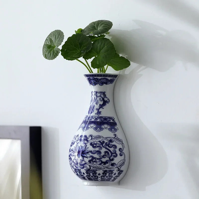 Vintage-Inspired Ceramic Vases – Handcrafted Charm