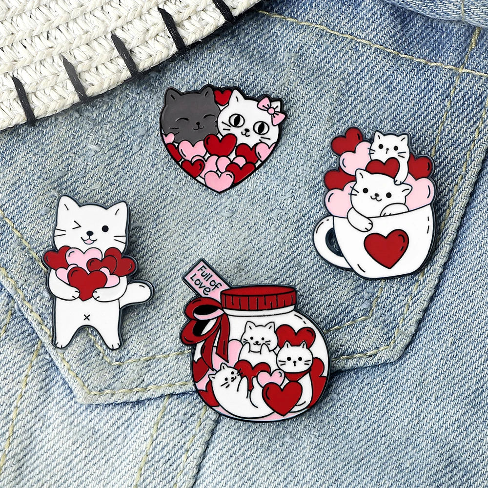 Winking Cat Couple Enamel Brooch – Sweet Kitten Lapel Pin Gift