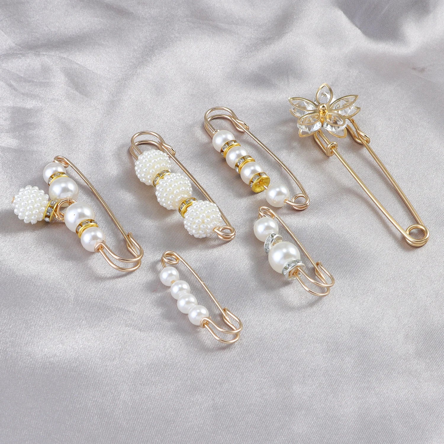 Kpop Gold Brooch Set – Fashion Safety Pins for Women