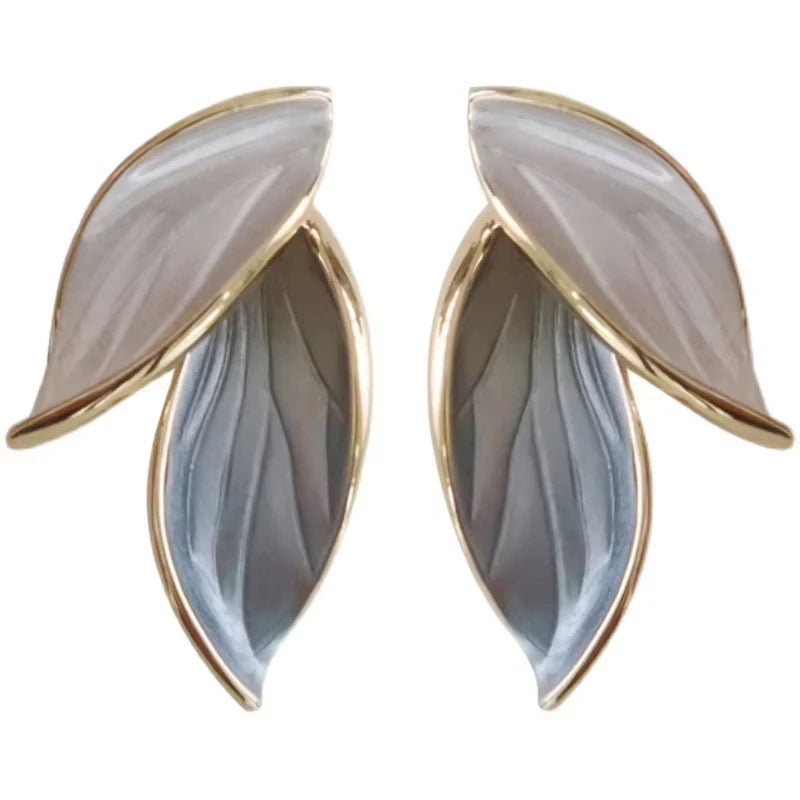Korean Vintage Leaf Studs