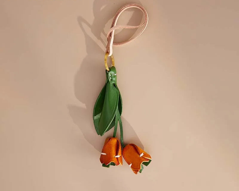 Floral Cowhide Bag Charm – Elegant Leather Pendant
