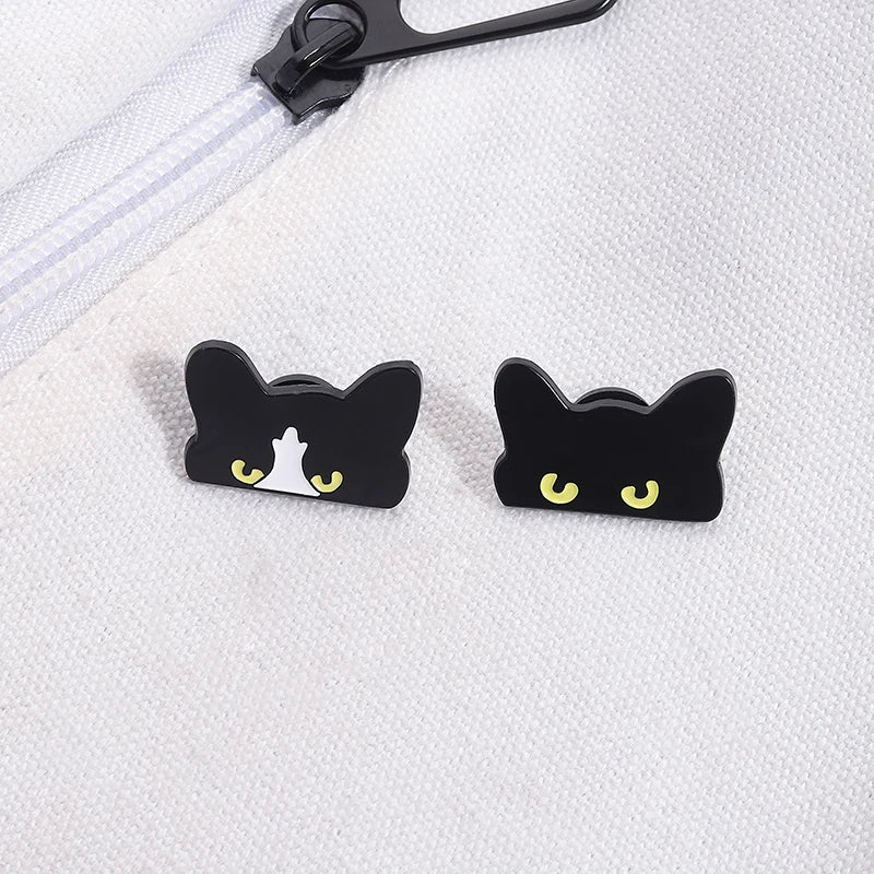 Peeking Black Cat Enamel Pin