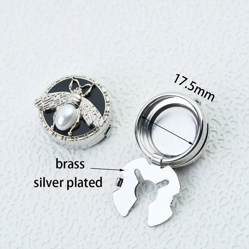 2PCS Pearl Bee Button Covers – Elegant Round Cufflink Style Shirt & Dress Accessories