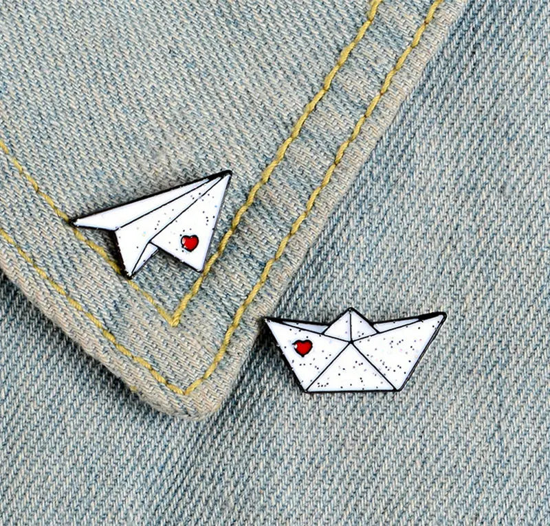 Love Paper Plane Brooch – Cute Boat Enamel Pin Gift