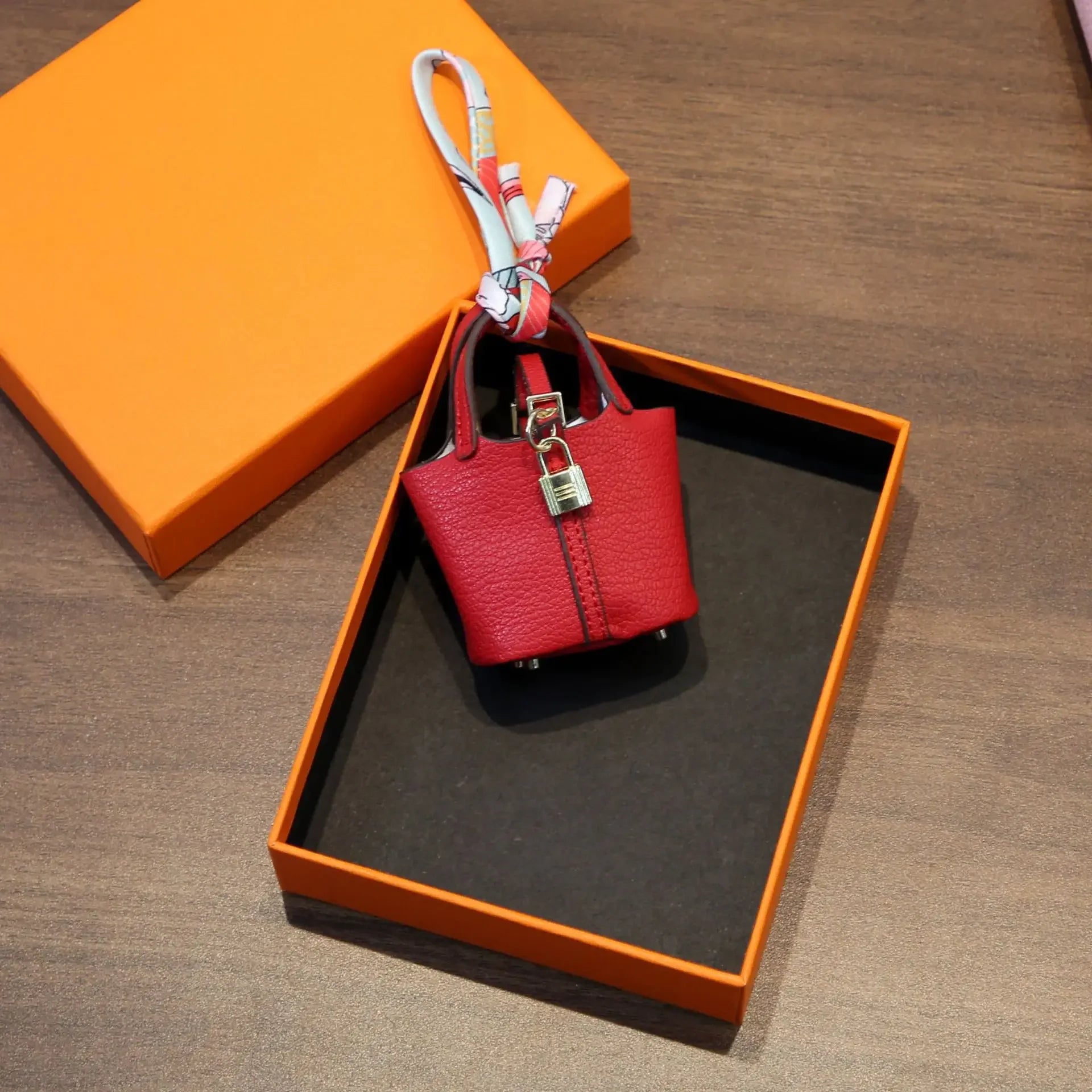 Mini Basket Leather Pouch – 2025 Lightweight Daily Bag