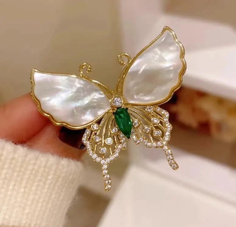 Exquisite Green Crystal Butterfly Brooch – Elegant Jewelry Gift for Women & Girls