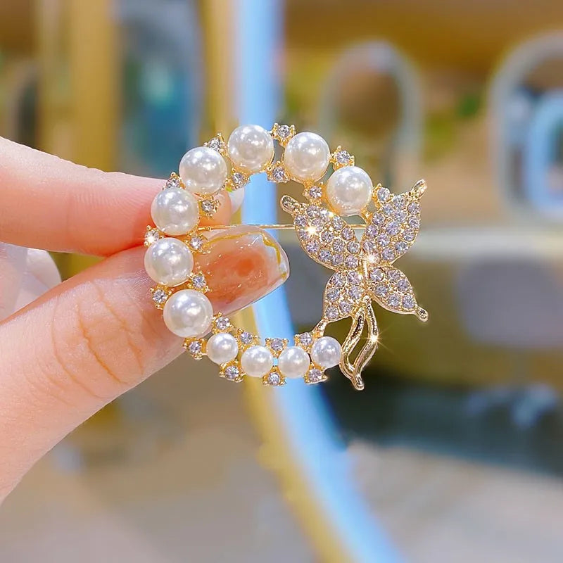 Exquisite Green Crystal Butterfly Brooch – Elegant Jewelry Gift for Women & Girls