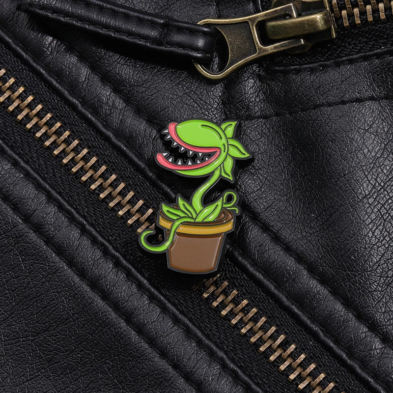 Gothic Skull Plant Enamel Pin – Punk Skeleton Brooch