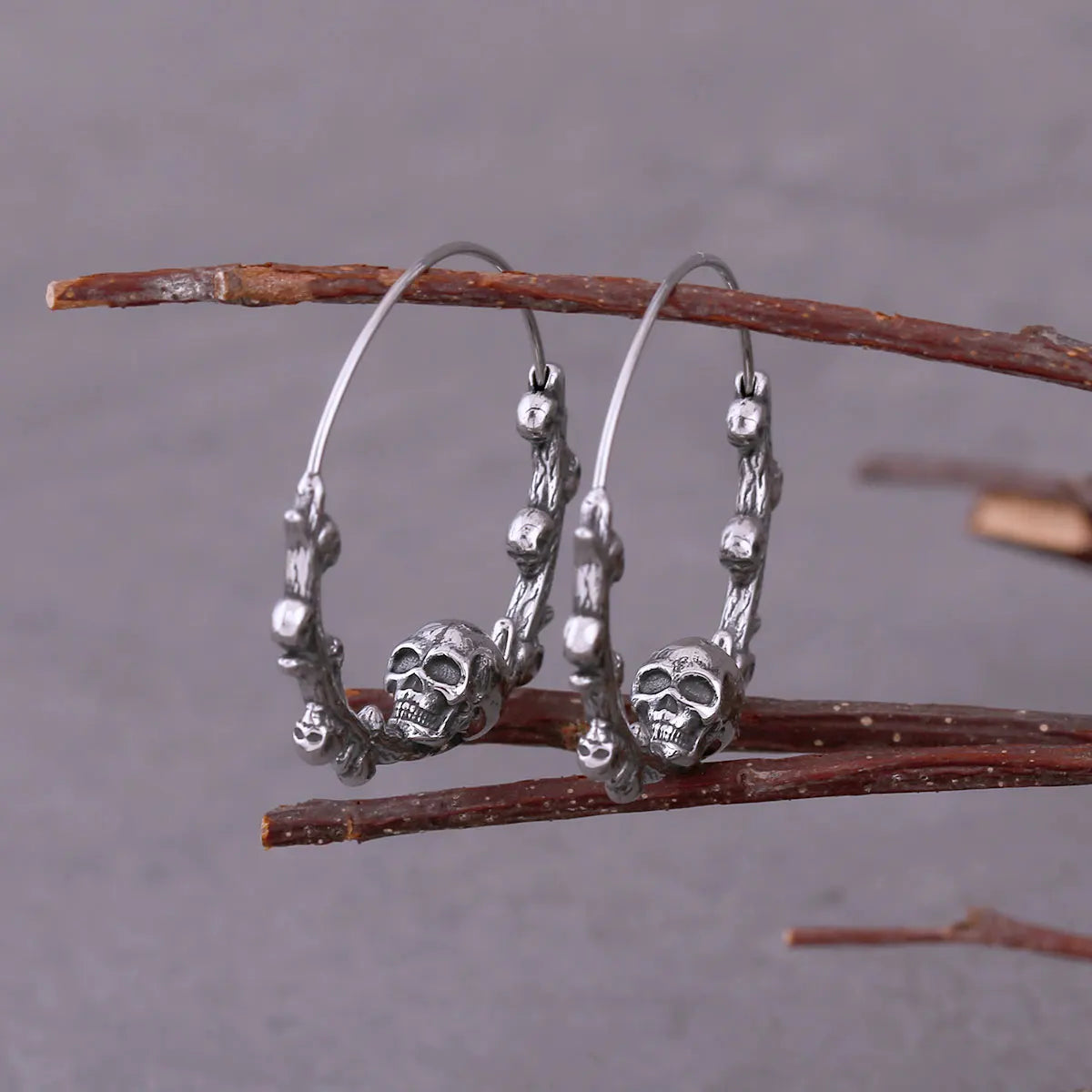 Gothic Skull Hoop Earrings – Vintage Punk Stainless Steel Hip Hop Jewelry Gift