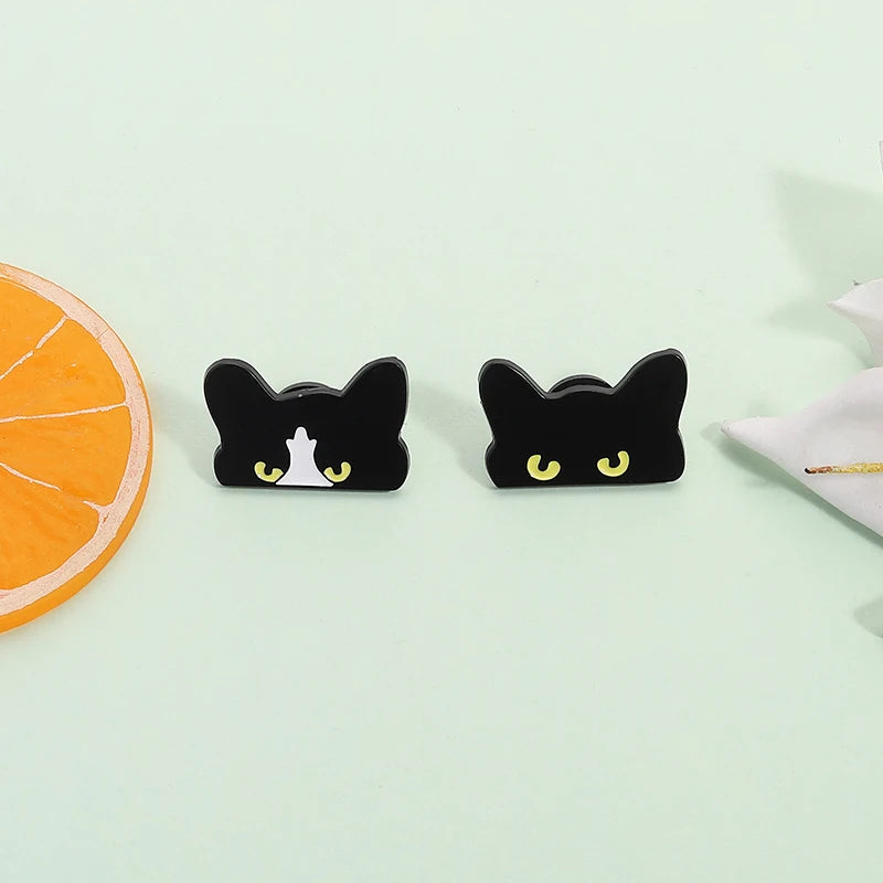Peeking Black Cat Enamel Pin