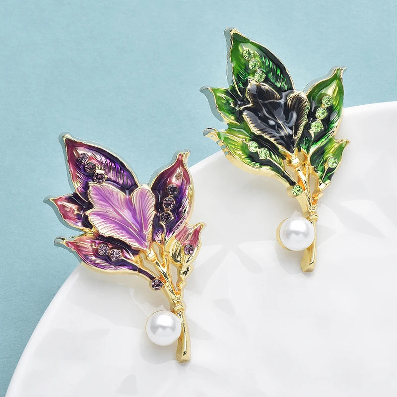Vintage Enamel Leaf Brooch