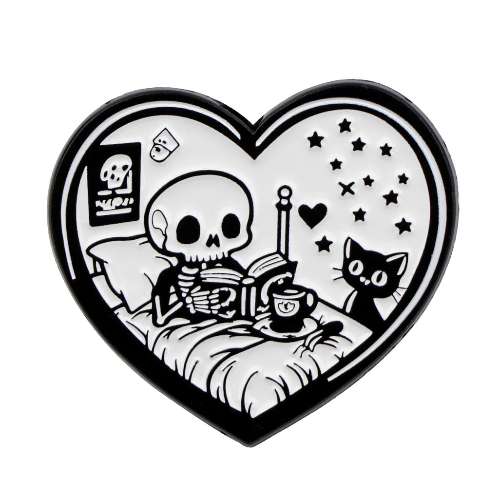 Cute Black Cat Enamel Pin – Witchy Halloween Brooch