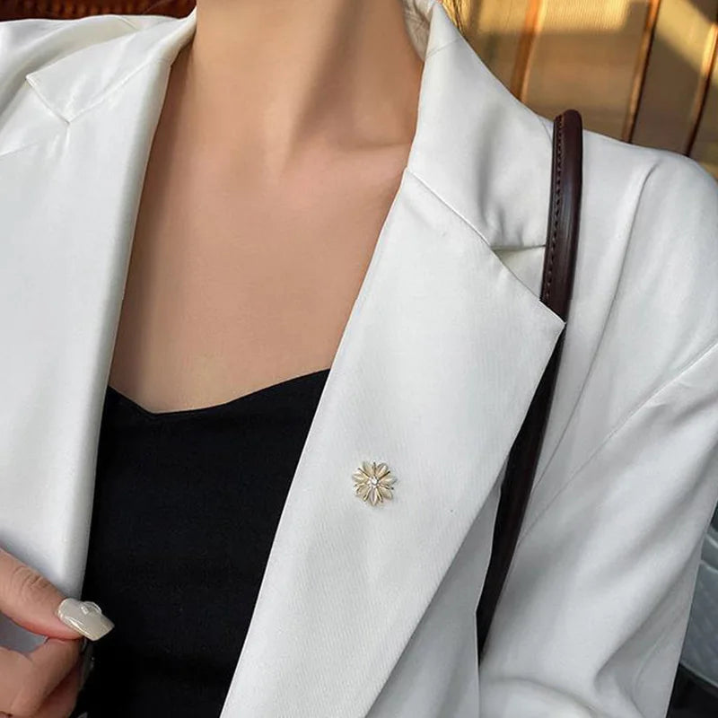 Floral & Ribbon Brooch Collection