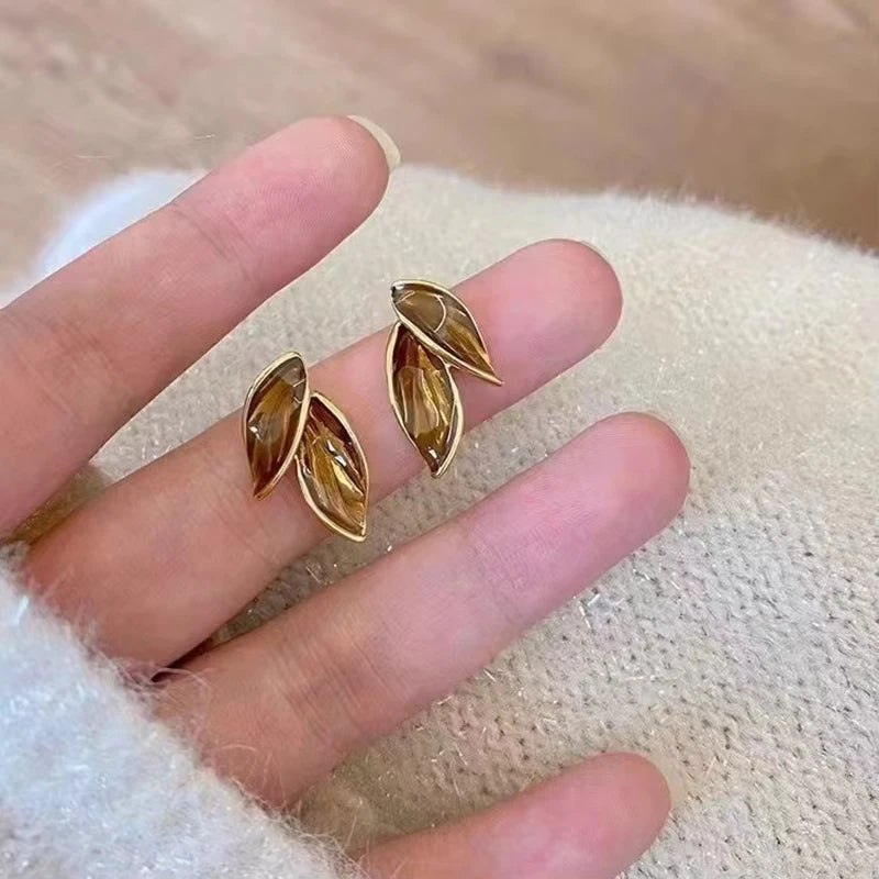 Korean Vintage Leaf Studs
