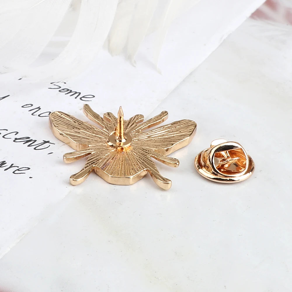 Cute Honey Bee Enamel Pin – Cartoon Insect Brooch