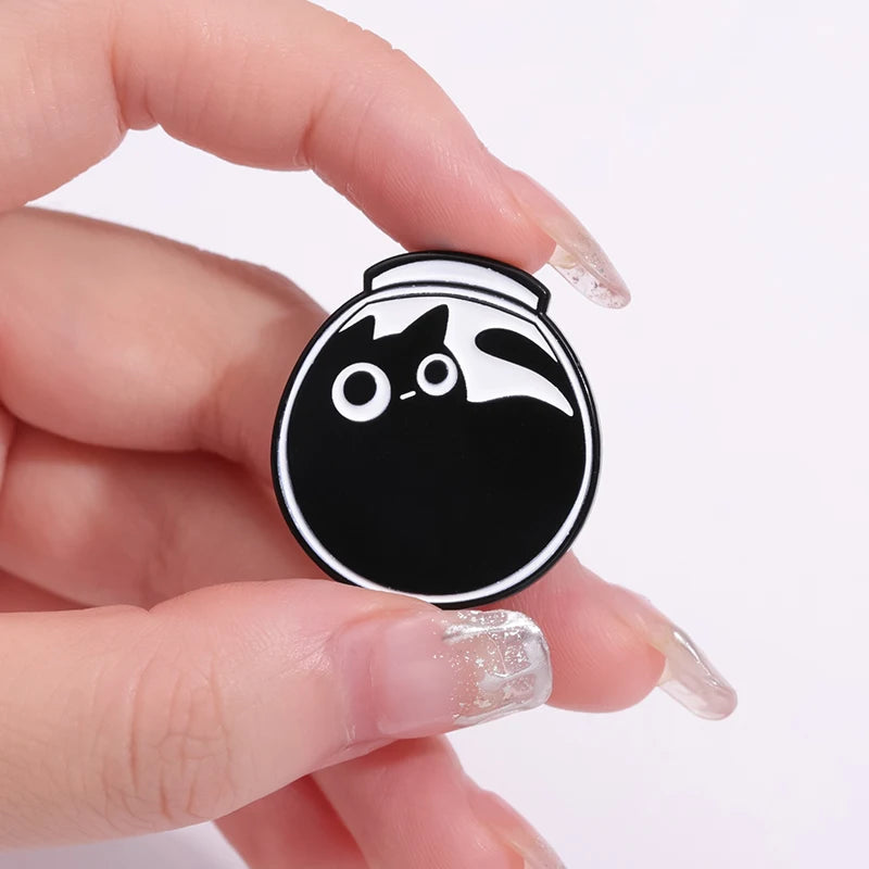 Black Cat Enamel Pin – Cute Kitten Lapel Badge Backpack Jewelry