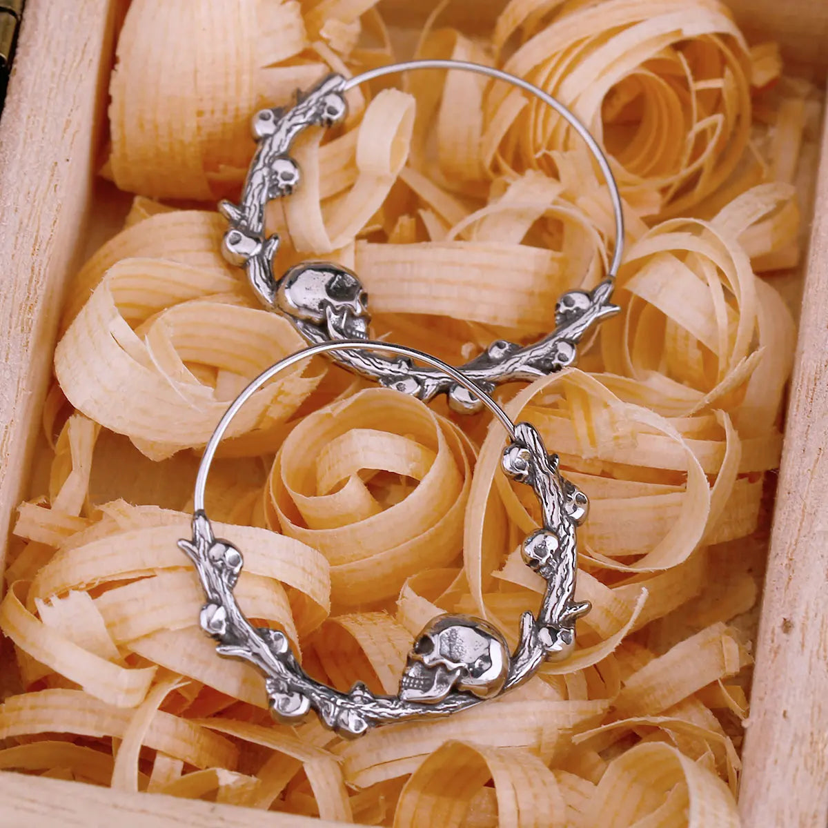 Gothic Skull Hoop Earrings – Vintage Punk Stainless Steel Hip Hop Jewelry Gift