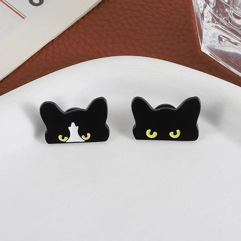 Peeking Black Cat Enamel Pin